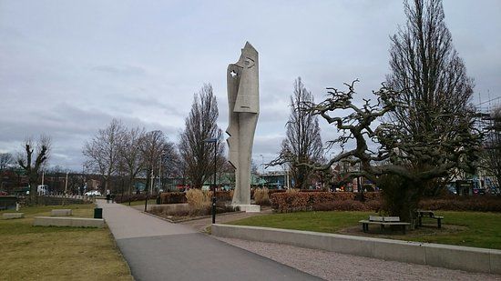 Kvinnohuvud by Pablo Picasso