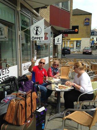 Lindas Pasta & Cafe