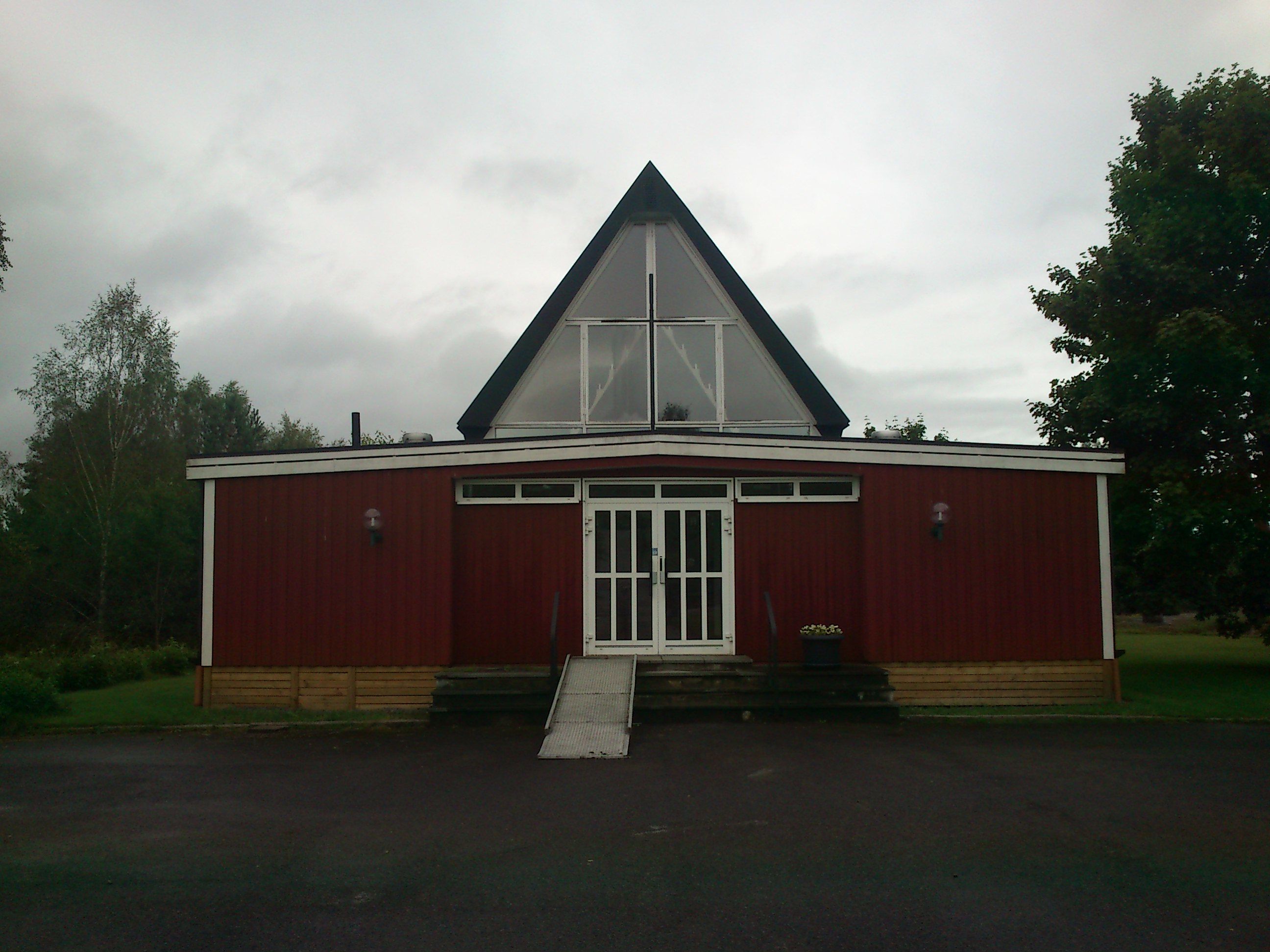 Storebro kyrka
